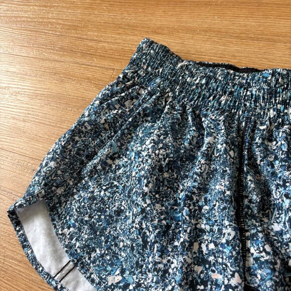 Lululemon Athletic Tracker Short V Seawheeze Multi Women’s Size 8 - Picture 4 of 9